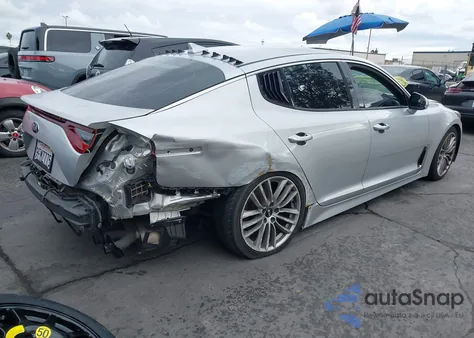 2018 Kia Stinger z USA, uszkodzony, nr VIN KNAE15LA1J6040880